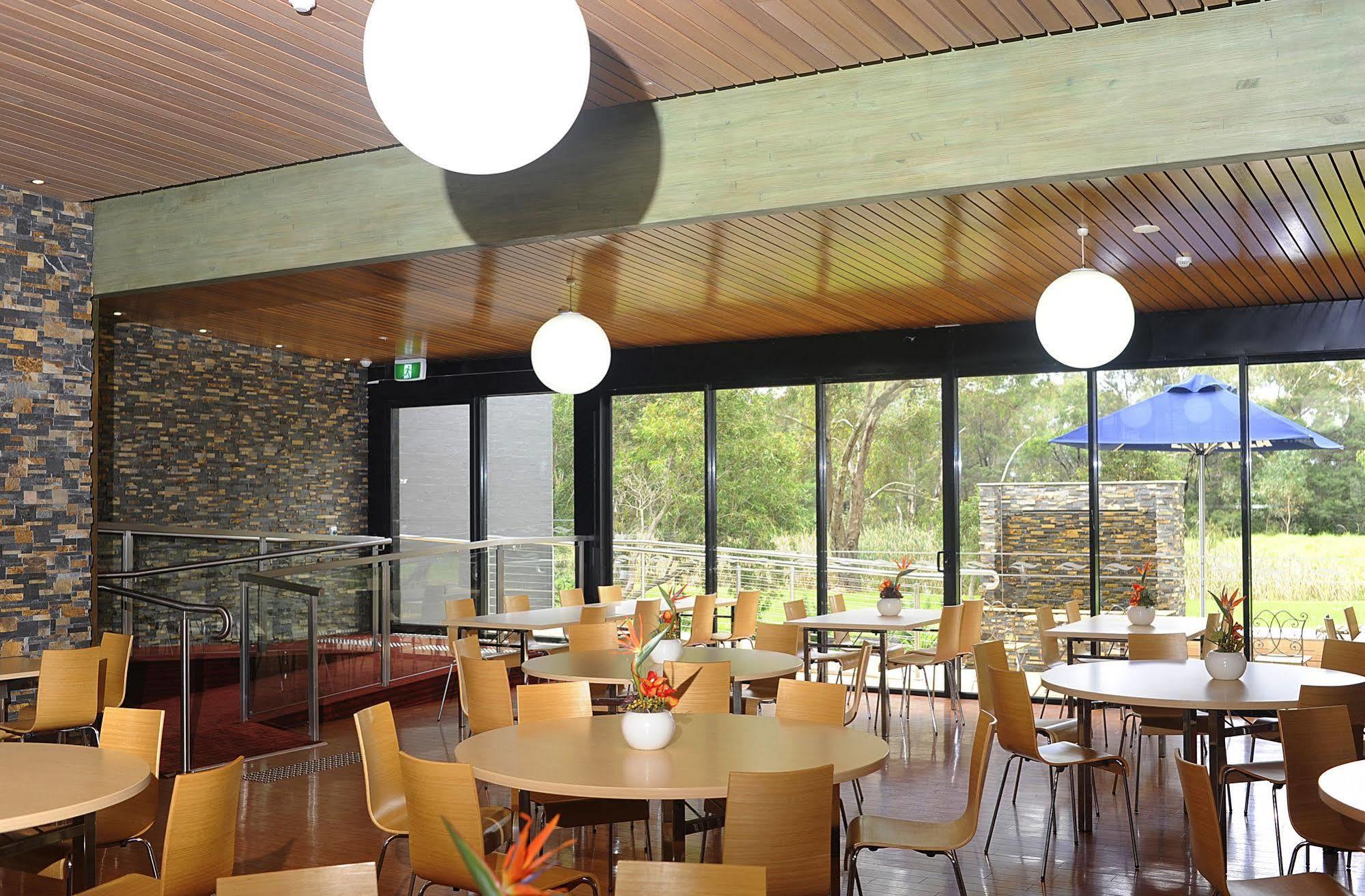 Eden Oak Geelong Hotel Exterior foto